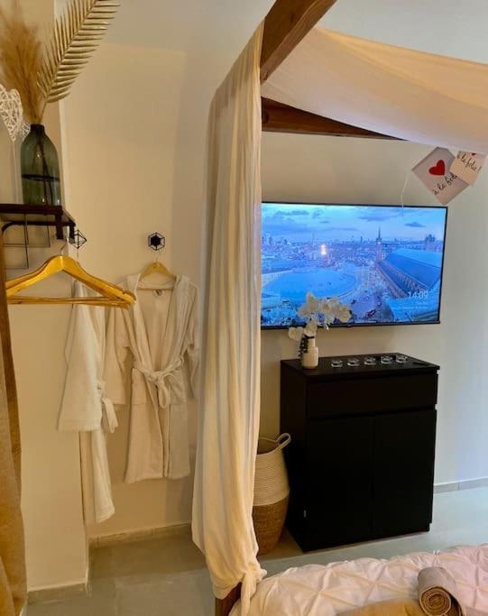 Appartement - Spa Monteux Buitenkant foto